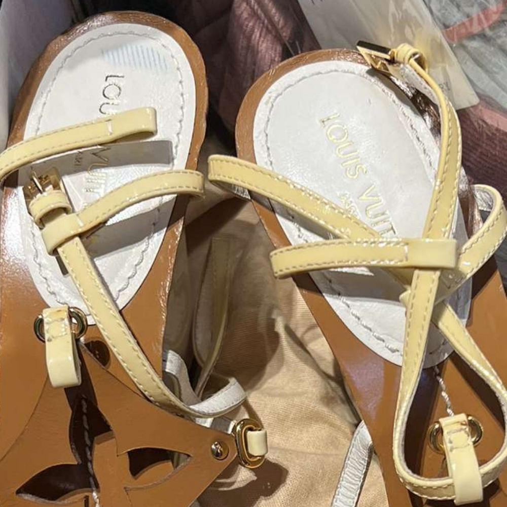 Louis Vuitton High Heels - Picture 2 of 3